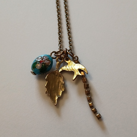 Multi Charm Nature Theme Gold Tone Chain Necklace - Tarnished - Picture 9 of 10